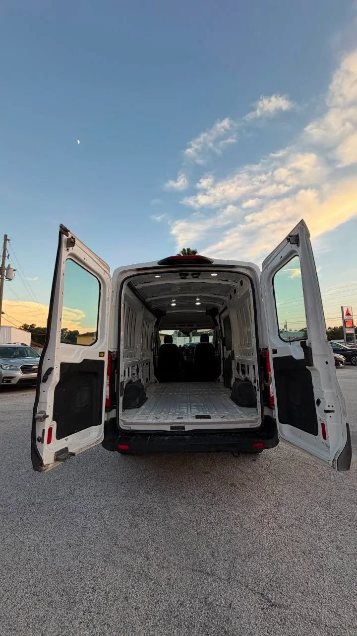 Used 2020 Ford Transit 250 Medium Roof AWD w/ Load Area Protection Package image 5