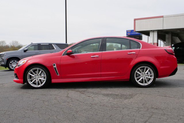 Used 2015 Chevrolet SS / 6.2L V8 / Sunroof / Heated & image 45