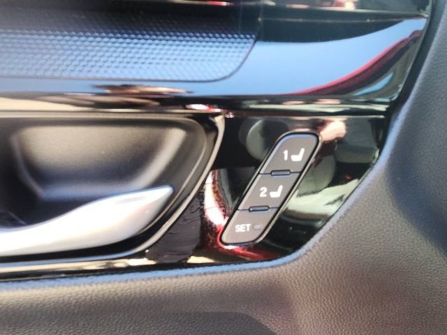 Used 2024 Honda CR-V EX-L image 26