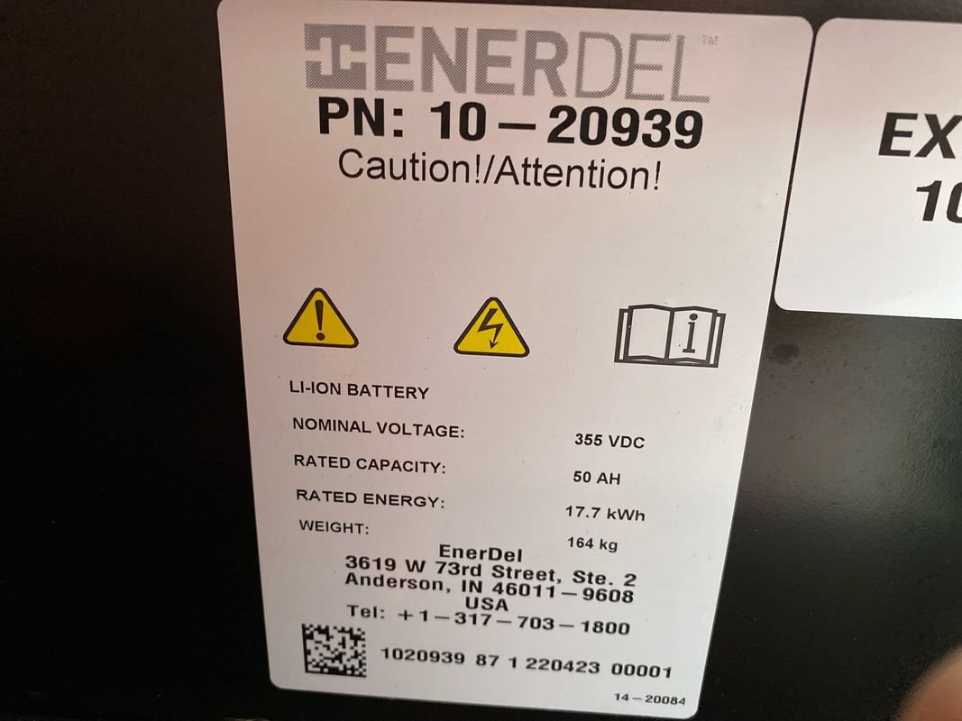Used 2022 Mercedes-Benz Sprinter 4500 w/ Parking Package image 13