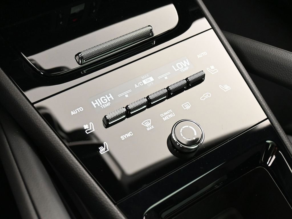 New 2026 Porsche Cayenne Coupe image 22