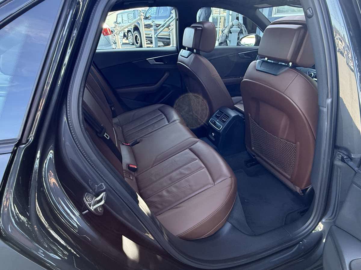 Used 2019 Audi A4 2.0T Premium FWD image 13