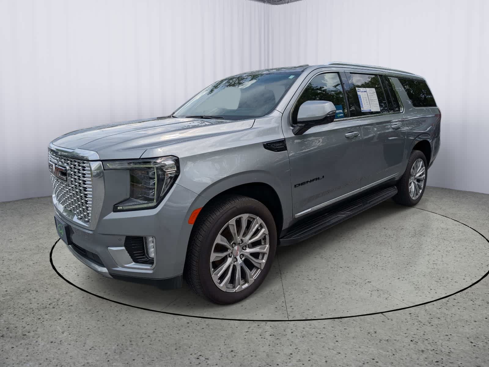Certified 2024 GMC Yukon XL Denali AWD/4WD image 6
