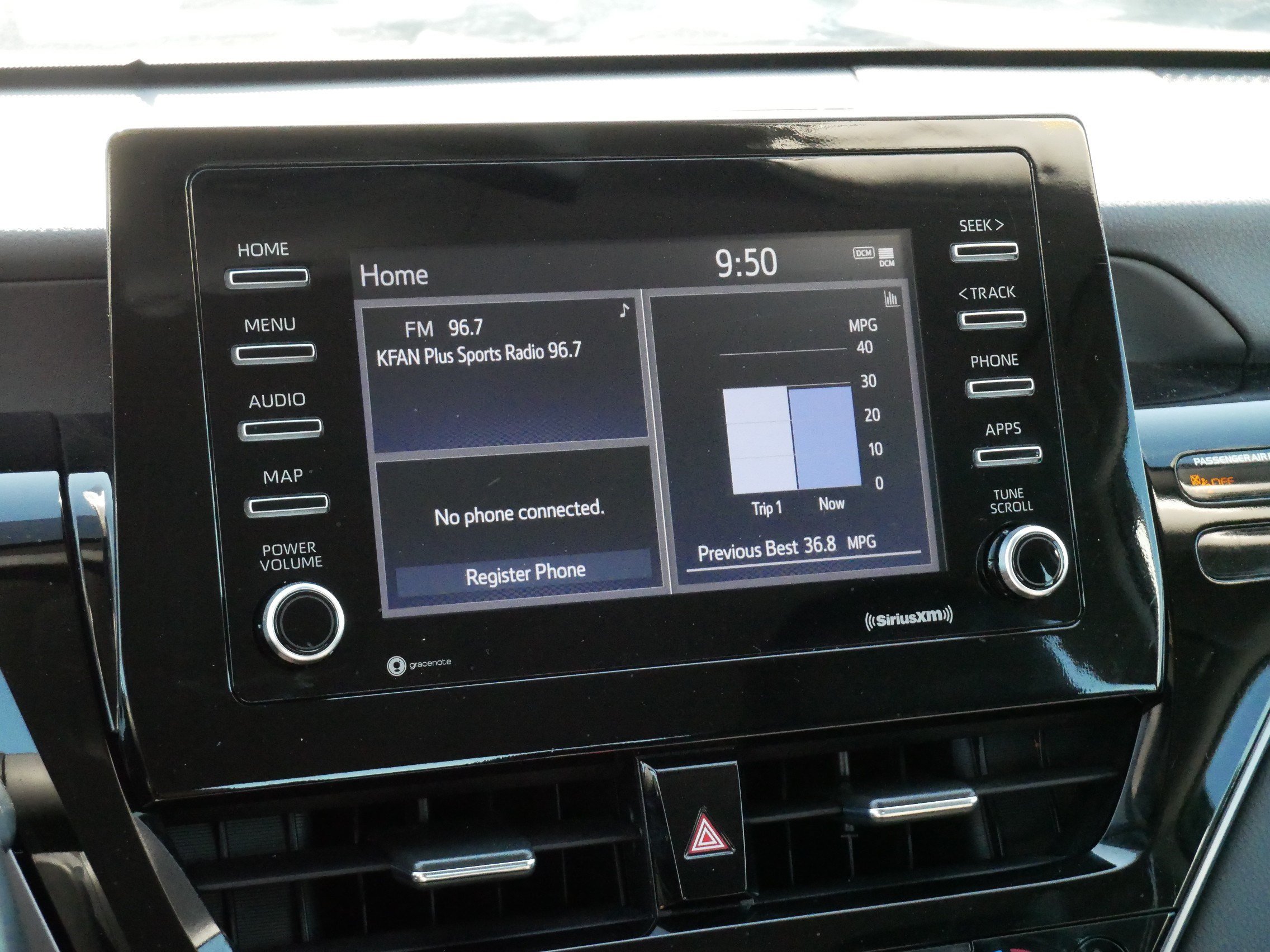 Certified 2024 Toyota Camry SE FWD image 23