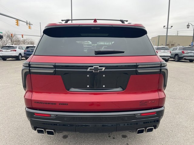 Certified 2025 Chevrolet Traverse RS w/ LPO, Floor Liner Package image 12