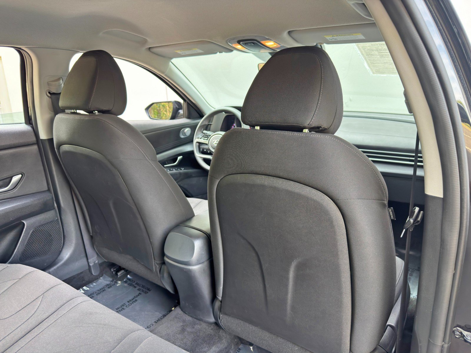 Used 2021 Hyundai Elantra SEL FWD image 30