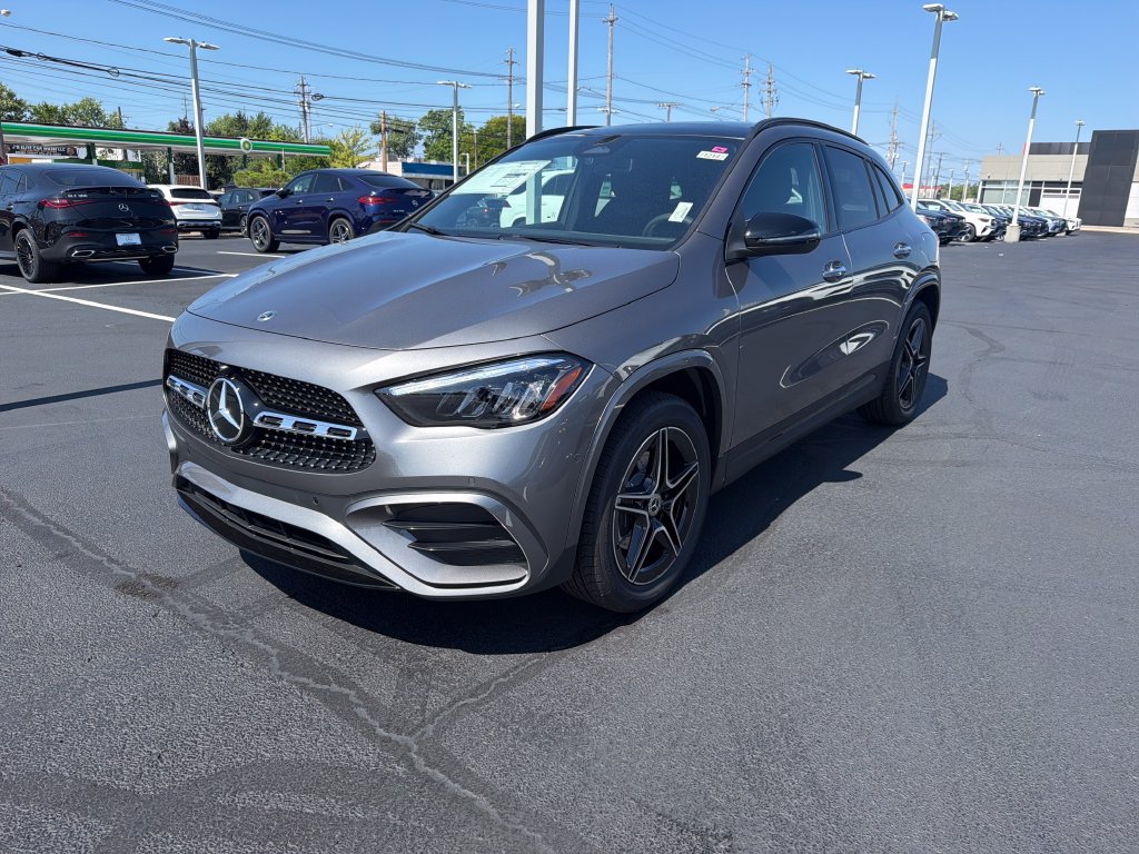 New 2026 Mercedes-Benz GLA 250 4MATIC image 1