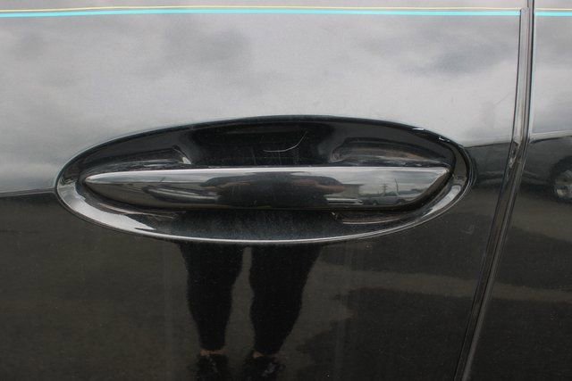 Used 2021 Lexus UX 200 w/ Accessory Package (Z1) image 9