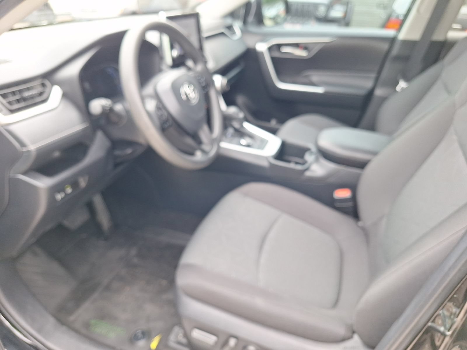 Used 2024 Toyota RAV4 AWD Hybrid image 16