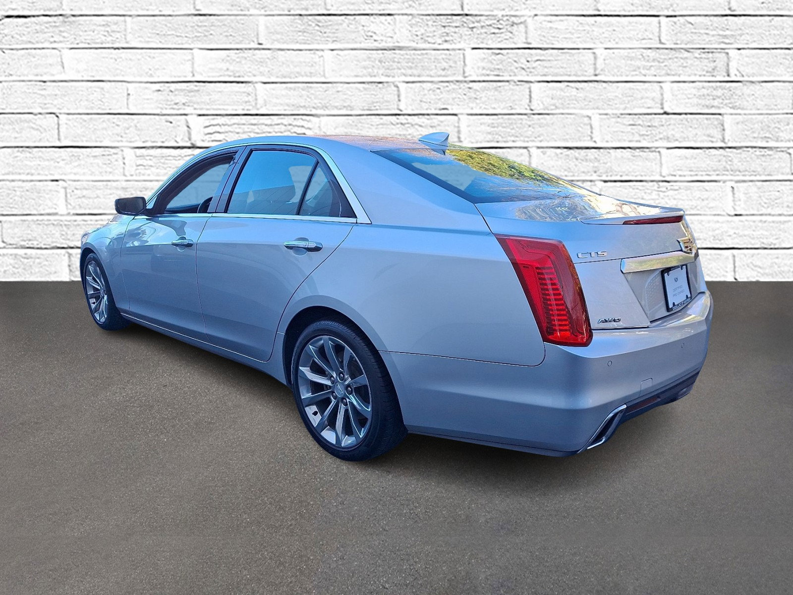 Used 2019 Cadillac CTS Luxury image 4