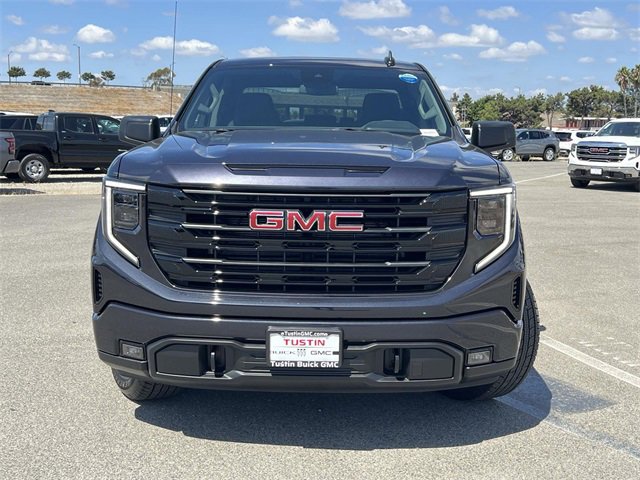 New 2026 GMC Sierra 1500 Elevation w/ LPO, Elevation Black Package image 8