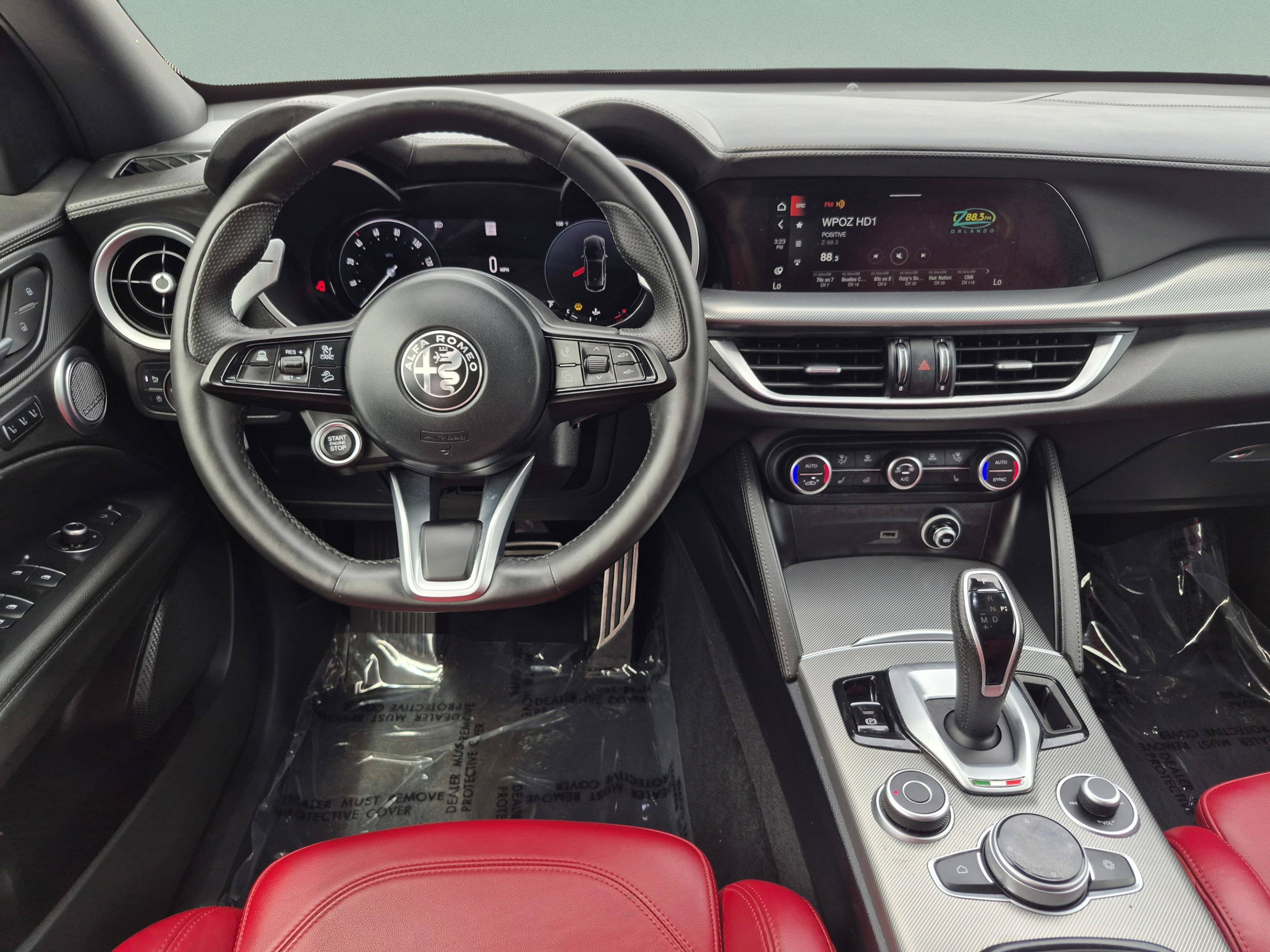 Used 2024 Alfa Romeo Stelvio Veloce AWD/4WD image 28