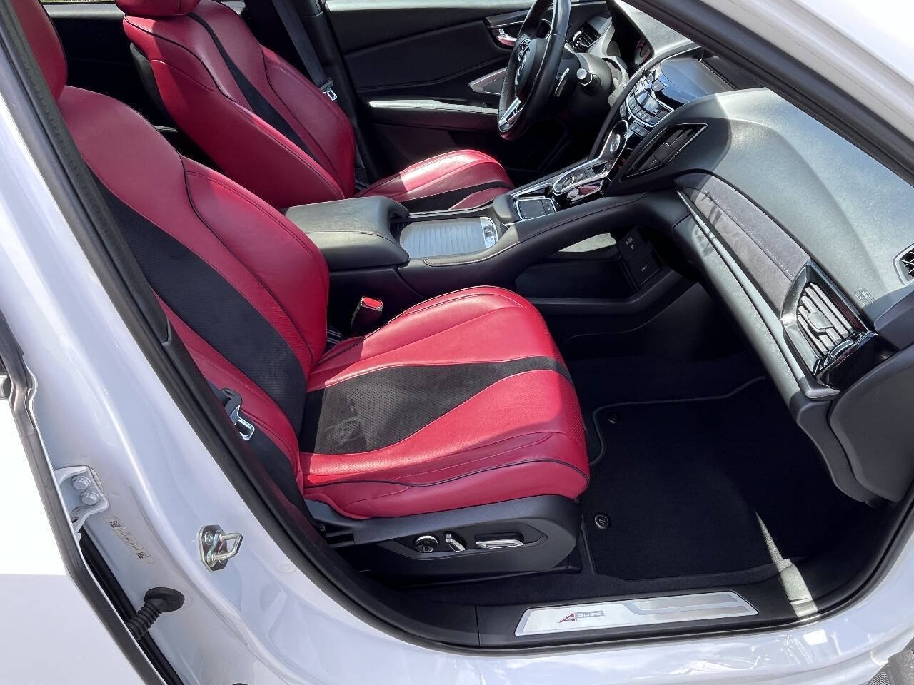 Used 2020 Acura RDX A-Spec w/ Technology Package FWD image 25