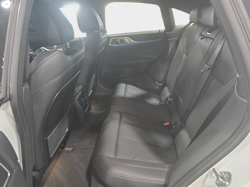 Certified 2024 BMW i4 eDrive35 RWD image 23