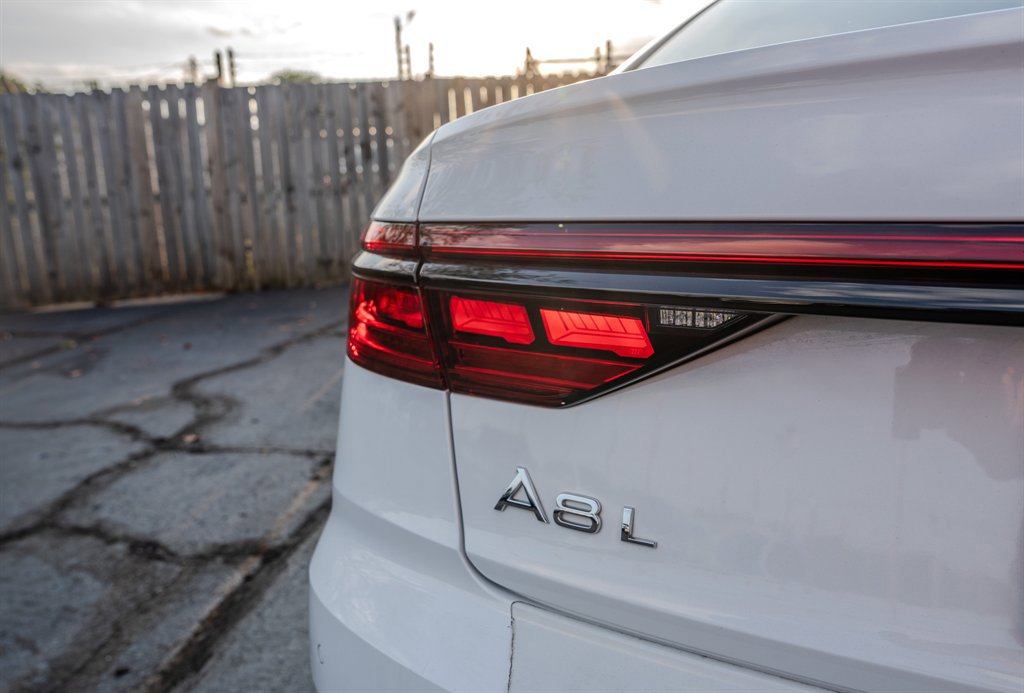 Used 2020 Audi A8 L 4.0T w/ Executive Package image 10