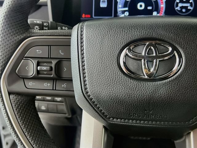 New 2026 Toyota Tundra Limited AWD/4WD image 15