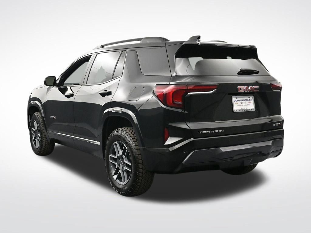 Used 2026 GMC Terrain AT4 image 3