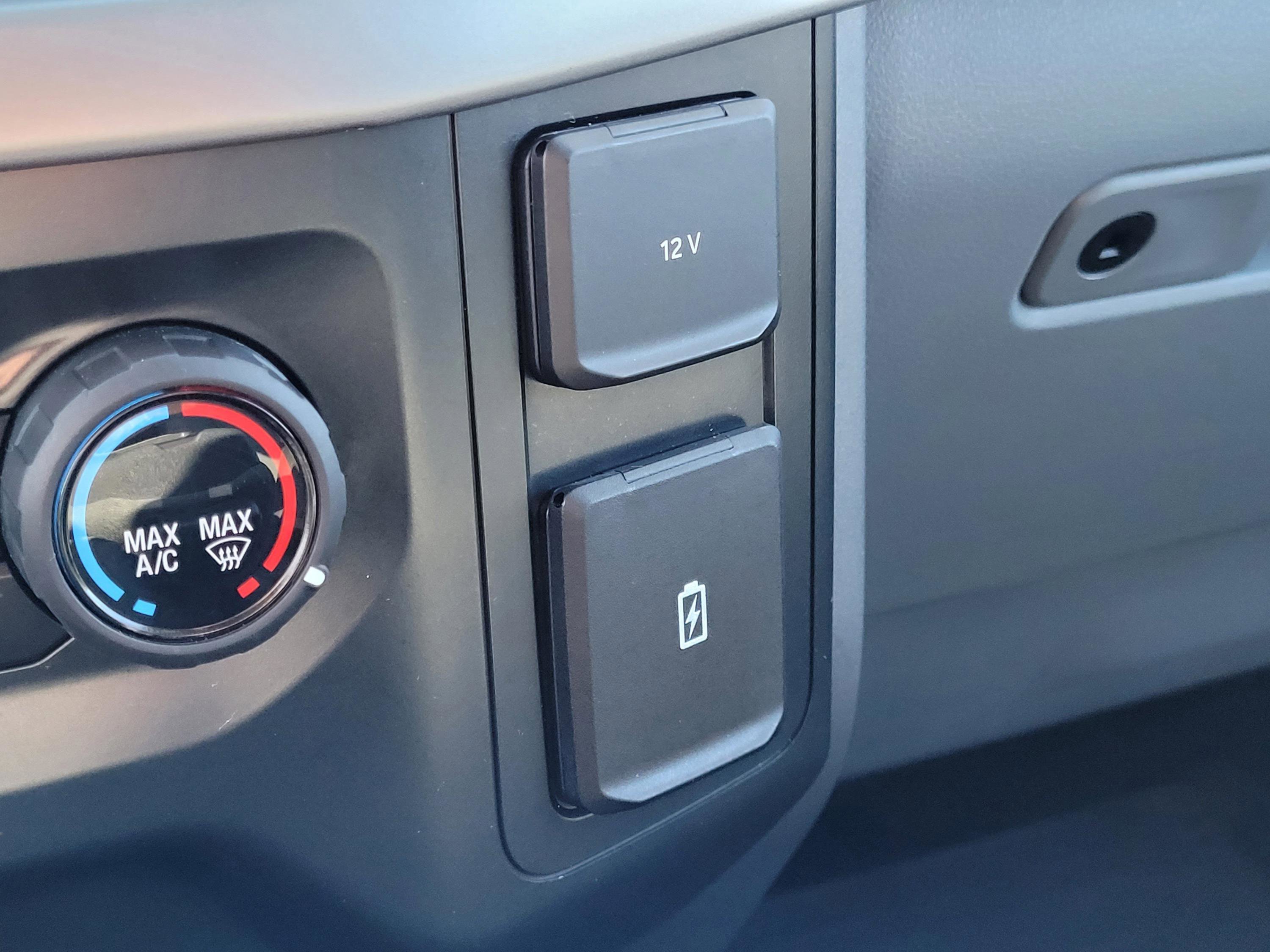 Used 2022 Ford F150 XLT w/ XTR Package AWD/4WD image 24