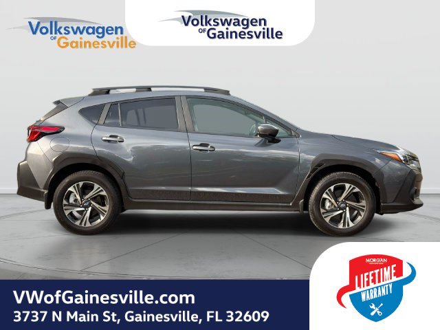 Used 2024 Subaru Crosstrek 2.0i Premium AWD/4WD image 2