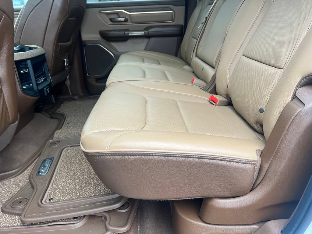 Used 2019 RAM 1500 Longhorn AWD/4WD image 17