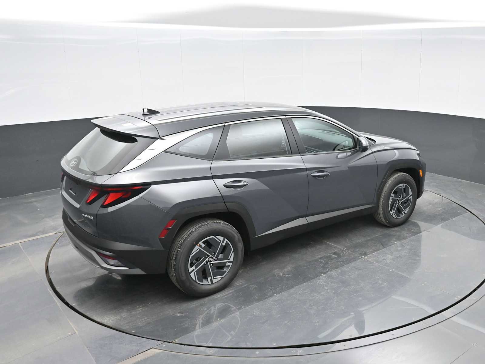 New 2026 Hyundai Tucson Blue SE image 29