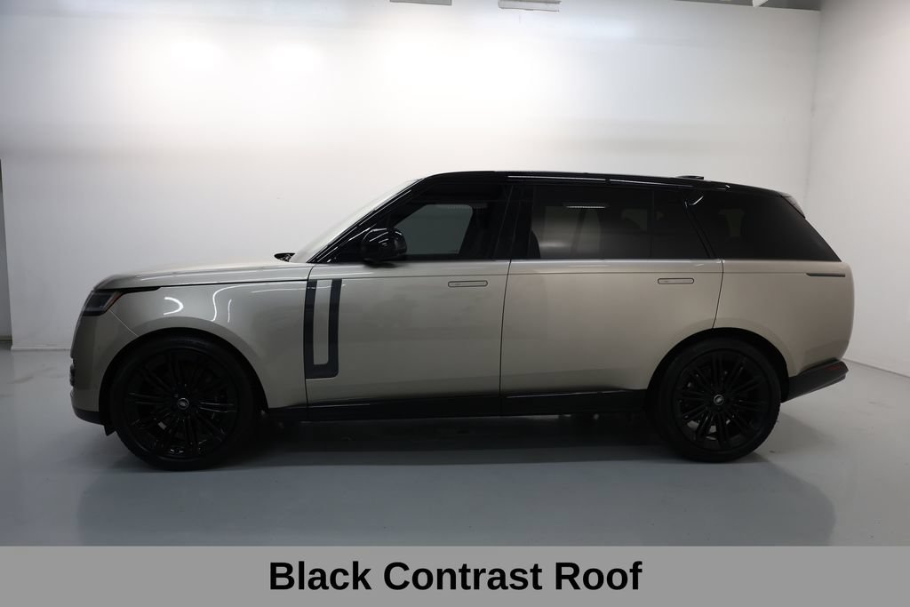 Used 2025 Land Rover Range Rover Long Wheelbase SE AWD/4WD image 12