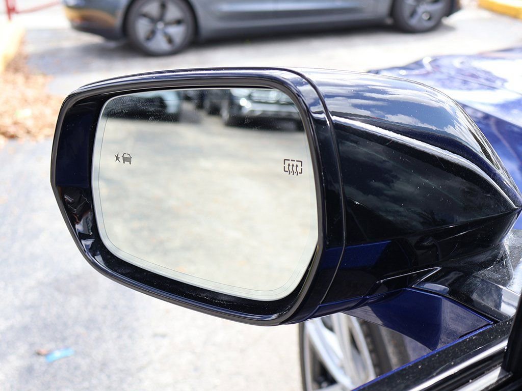 Used 2024 Cadillac Lyriq Tech w/ Driver Assist Package image 38