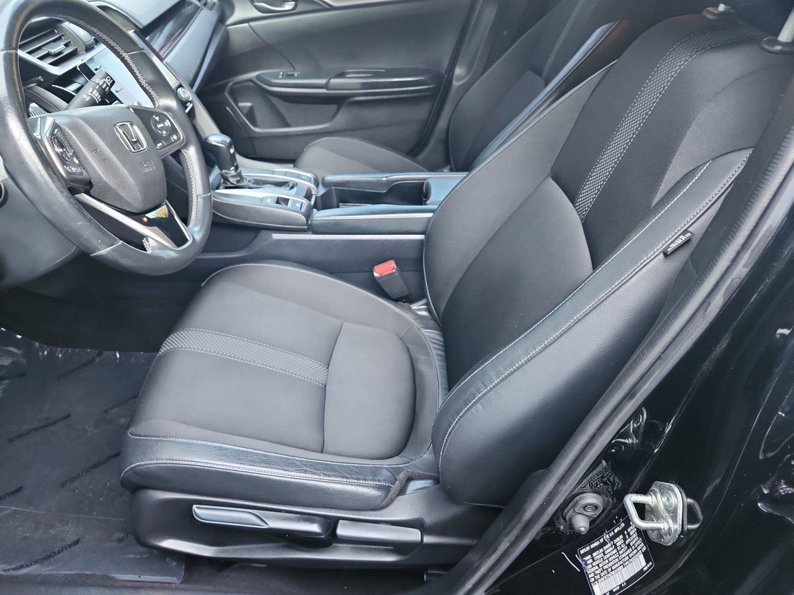 Used 2021 Honda Civic Sport image 9