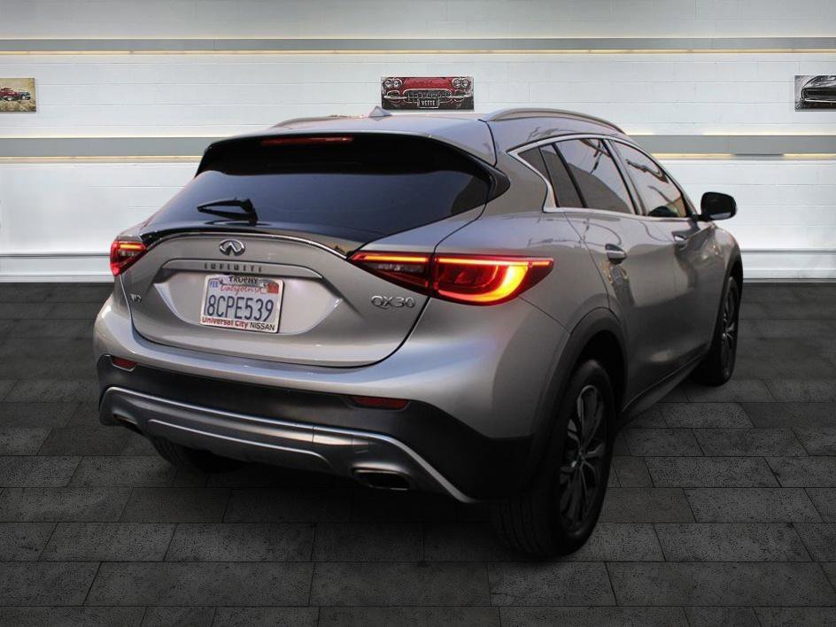 Used 2018 INFINITI QX30 AWD image 7