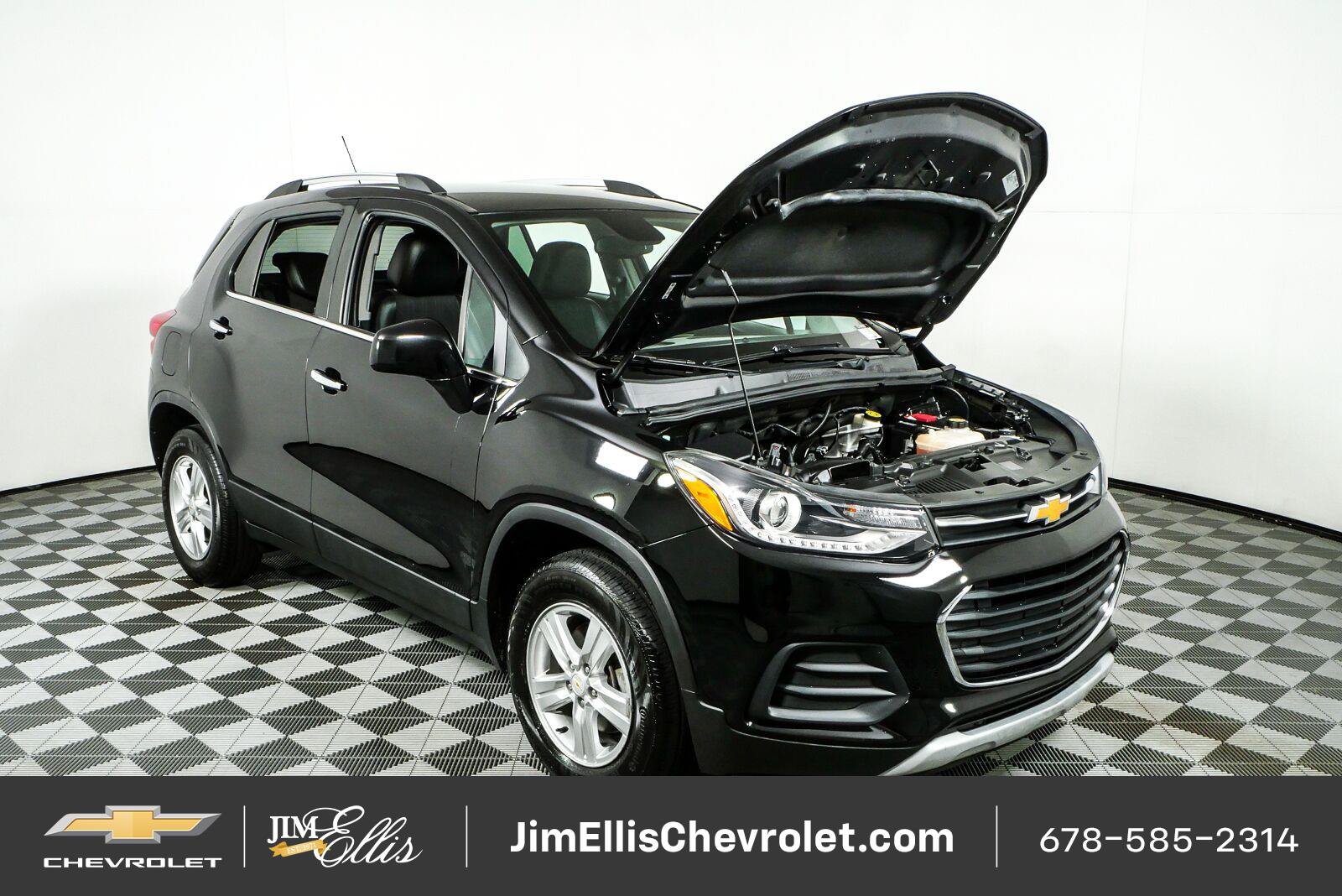 Certified 2020 Chevrolet Trax LT w/ LT Convenience Package AWD/4WD image 31