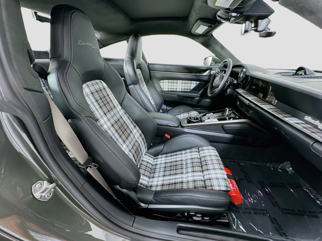 Certified 2025 Porsche 911 Turbo S AWD/4WD image 27