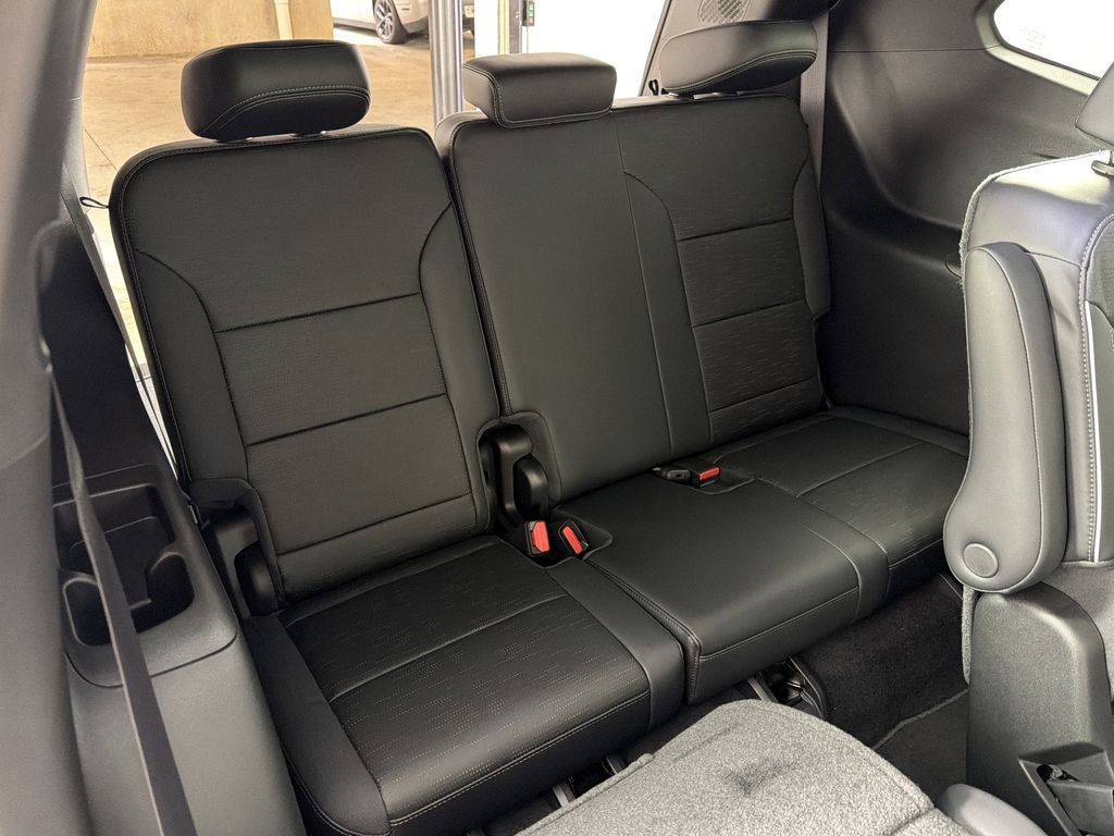 New 2026 Buick Enclave Sport Touring w/ Power Package image 13
