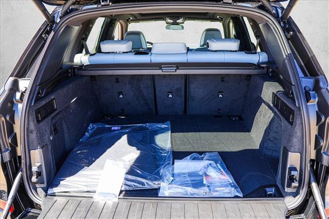 New 2026 BMW X5 xDrive40i w/ M Sport Package AWD/4WD image 21