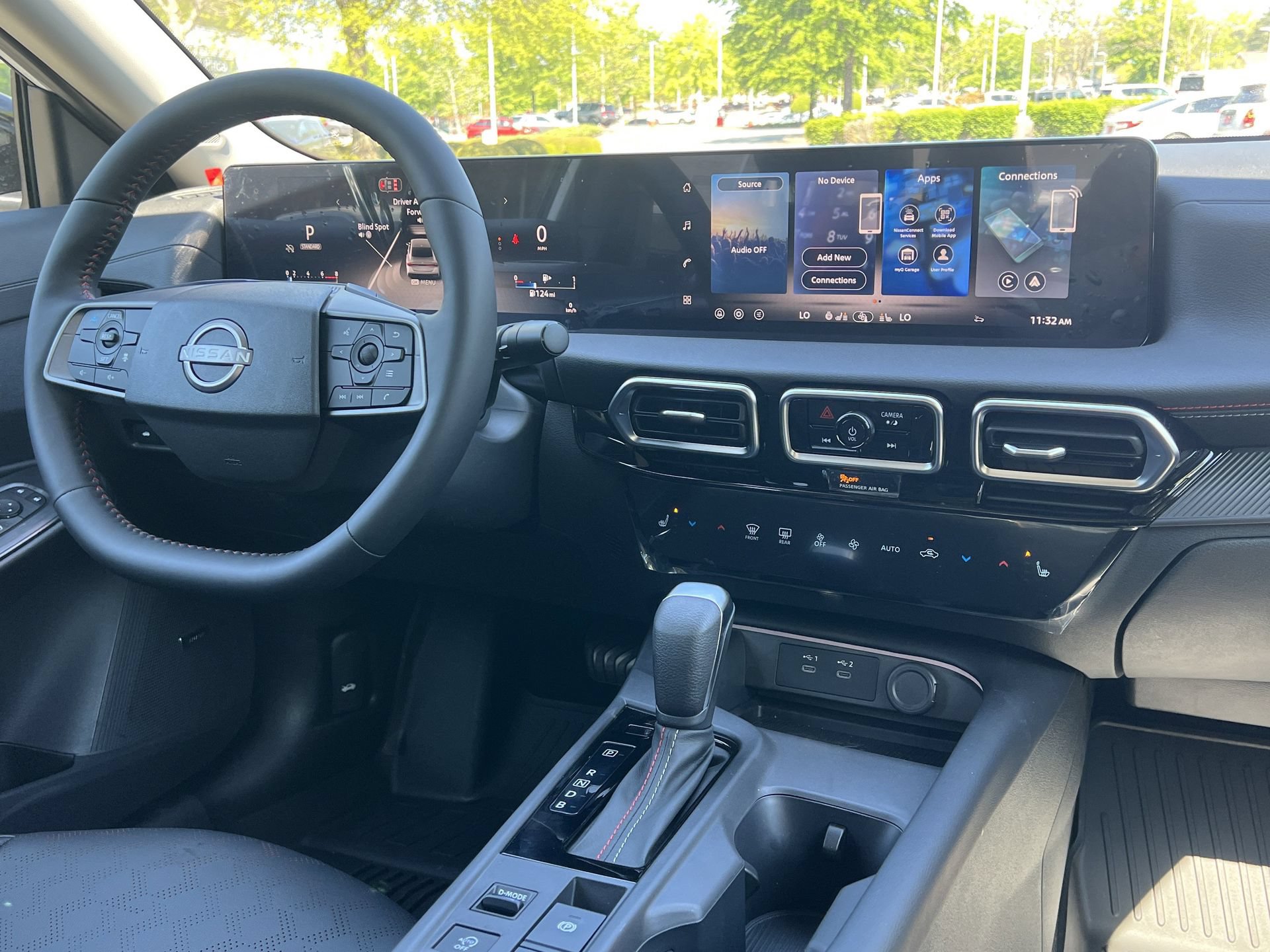 New 2026 Nissan Sentra SR w/ SR Premium Package FWD image 3