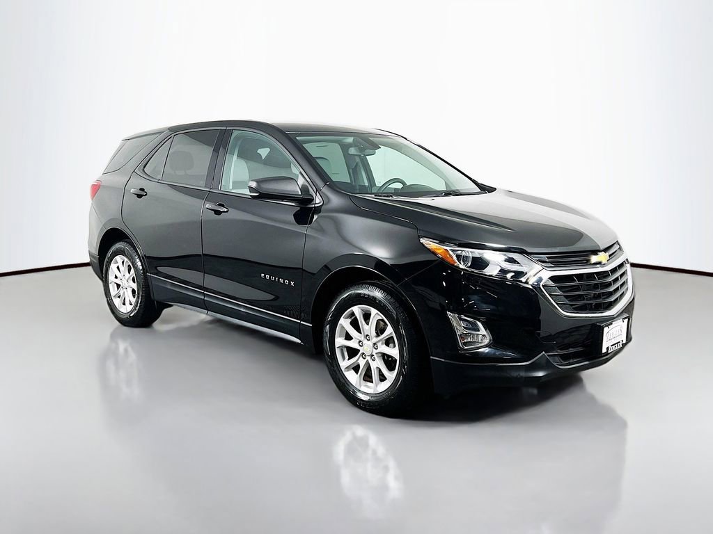 Used 2018 Chevrolet Equinox LS FWD image 3