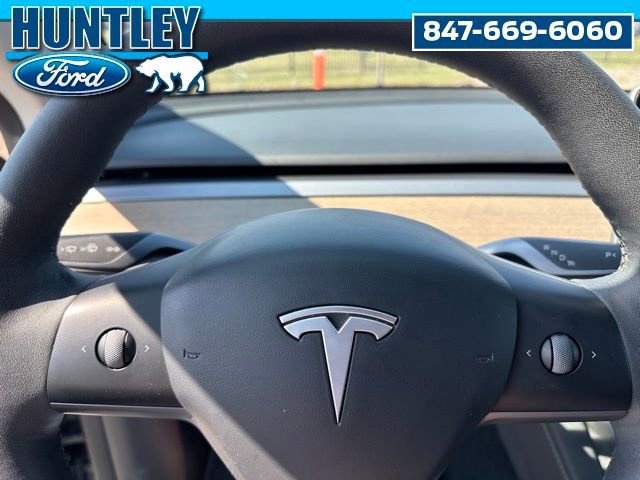 Used 2023 Tesla Model Y Performance image 29