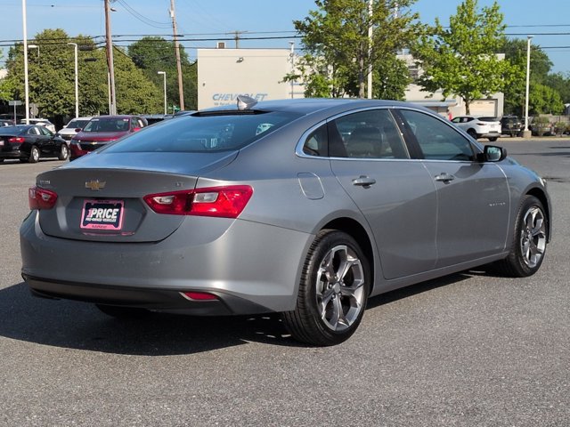 Used 2024 Chevrolet Malibu LT FWD image 5