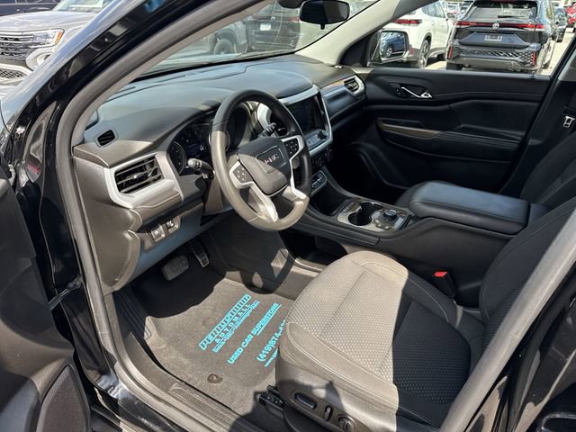 Used 2023 GMC Acadia SLE w/ Driver Convenience Package FWD image 10