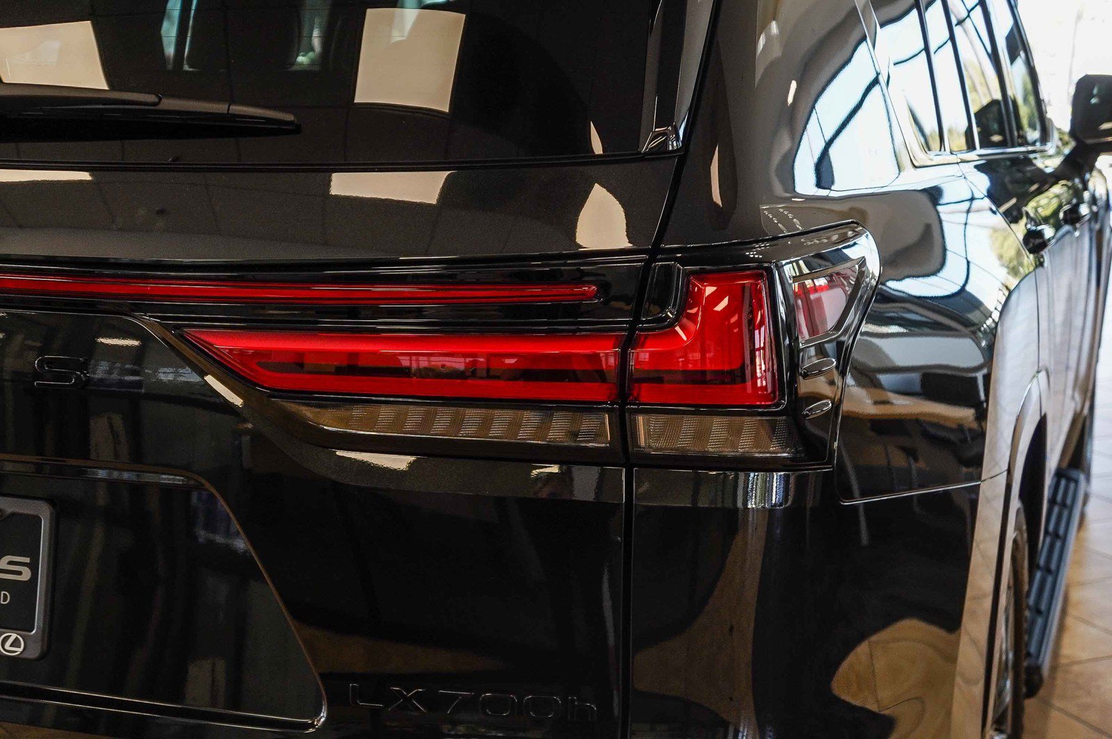 New 2026 Lexus LX 700h F Sport AWD/4WD image 8