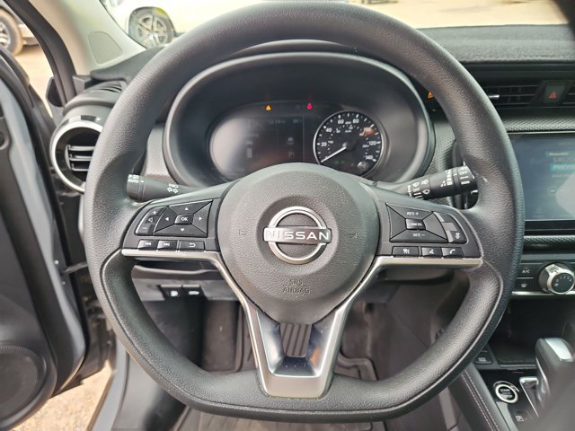 Used 2023 Nissan Kicks SV FWD image 26