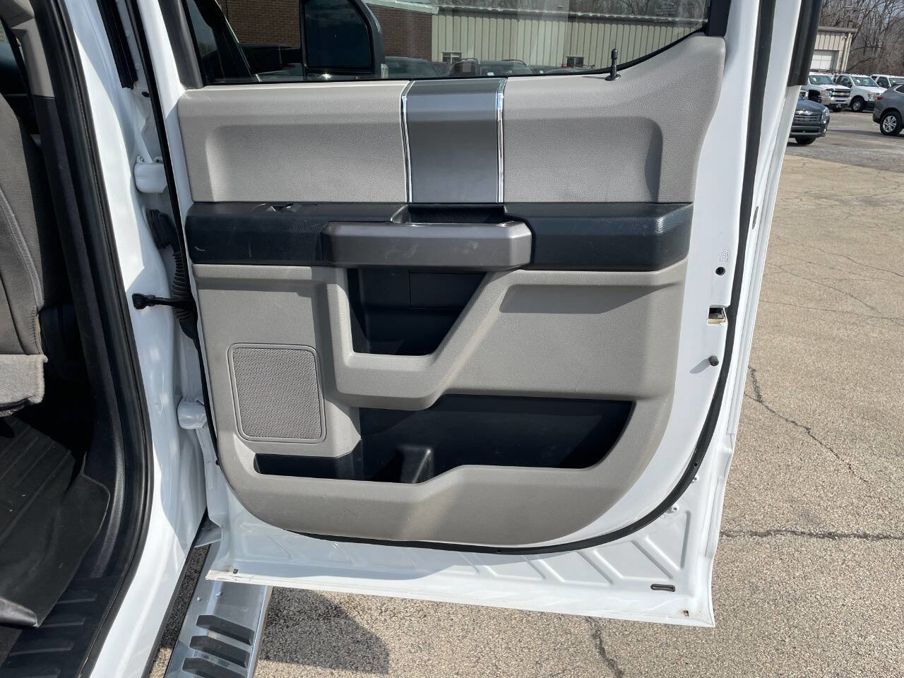 Used 2019 Ford F250 XLT w/ XLT Premium Package image 25