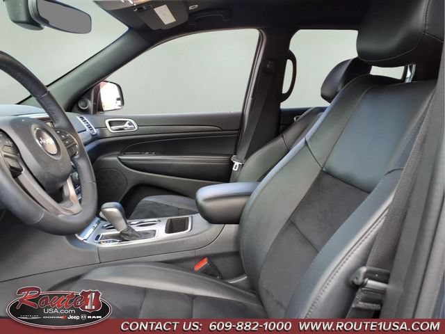 Used 2018 Jeep Grand Cherokee Altitude AWD/4WD image 25
