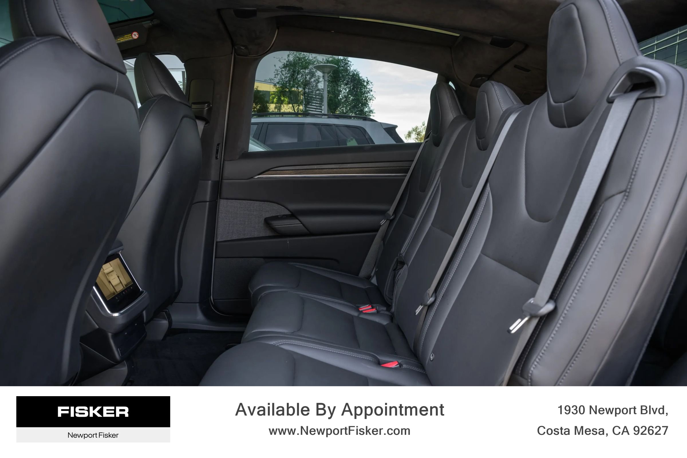 Used 2022 Tesla Model X image 16