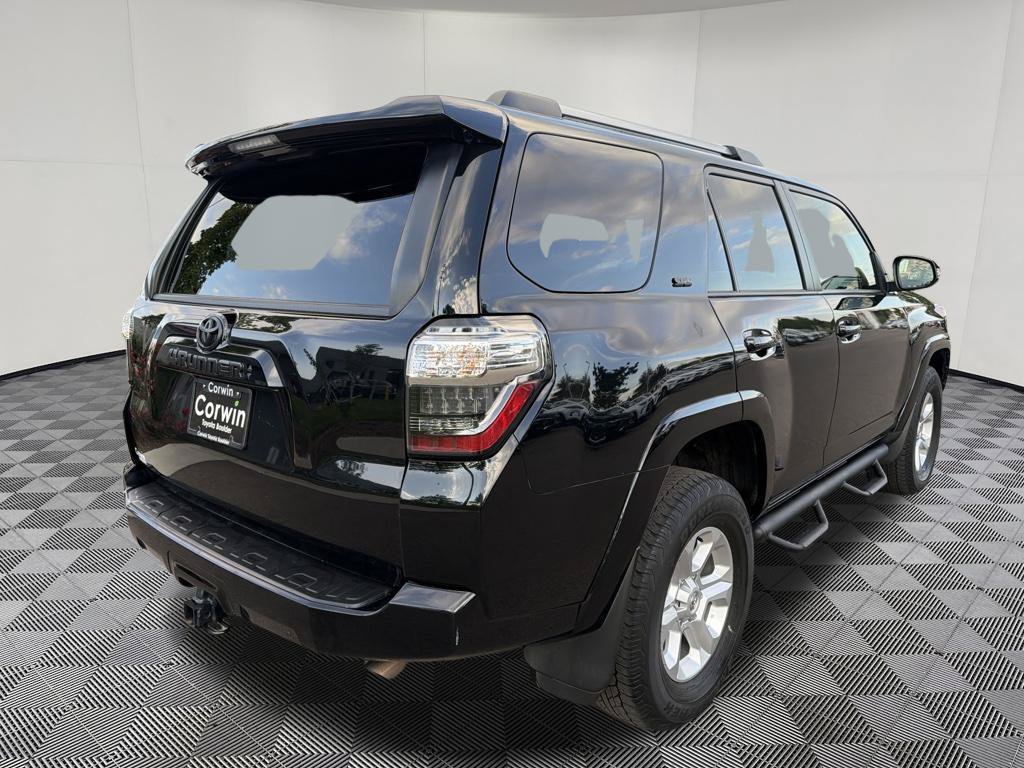 Used 2024 Toyota 4Runner SR5 Premium AWD/4WD image 7