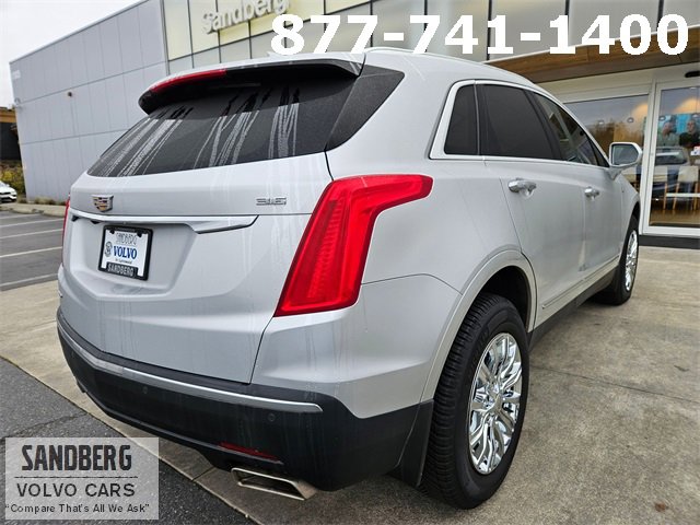 Used 2017 Cadillac XT5 Luxury w/ Driver Awareness Package image 5
