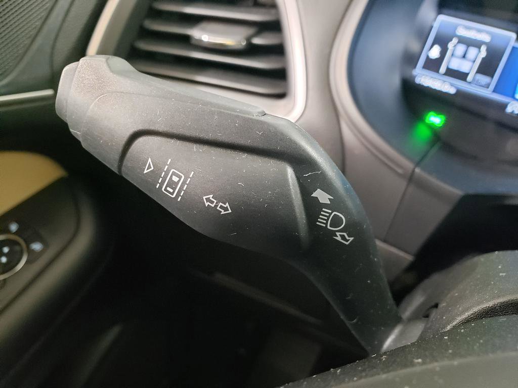 Used 2023 Ford Edge SEL w/ Convenience Package image 24