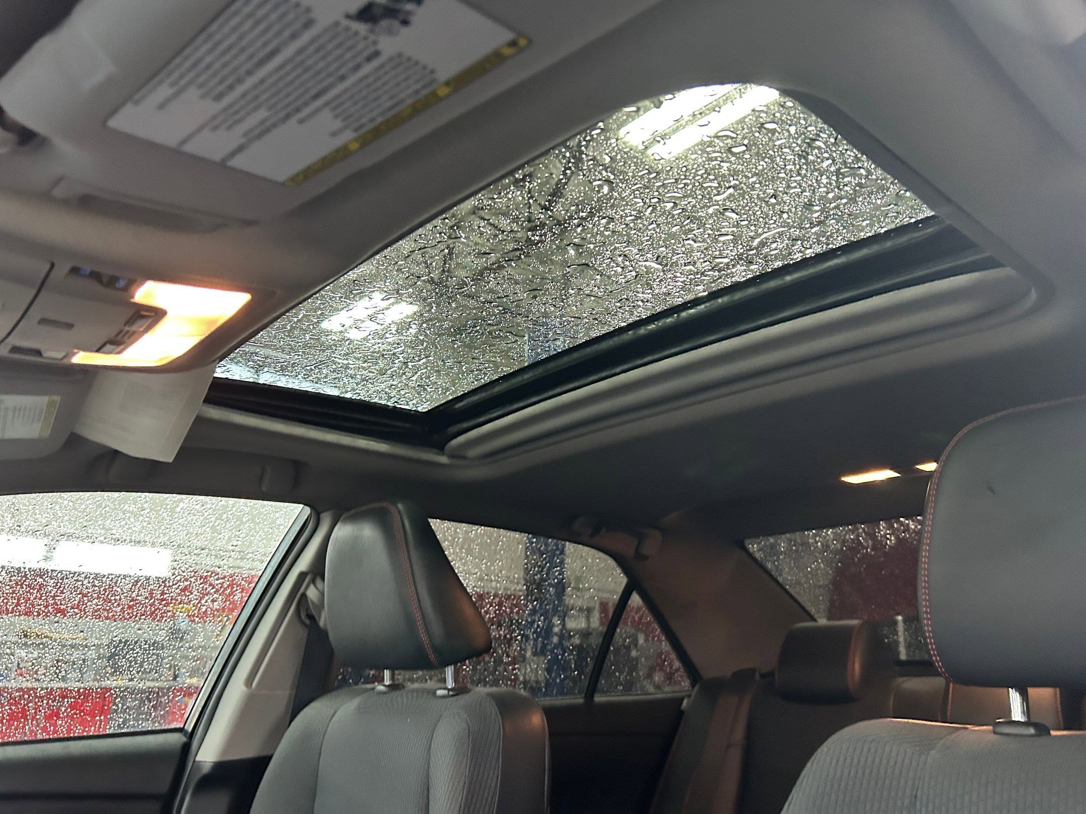 Used 2017 Toyota Camry SE FWD image 31