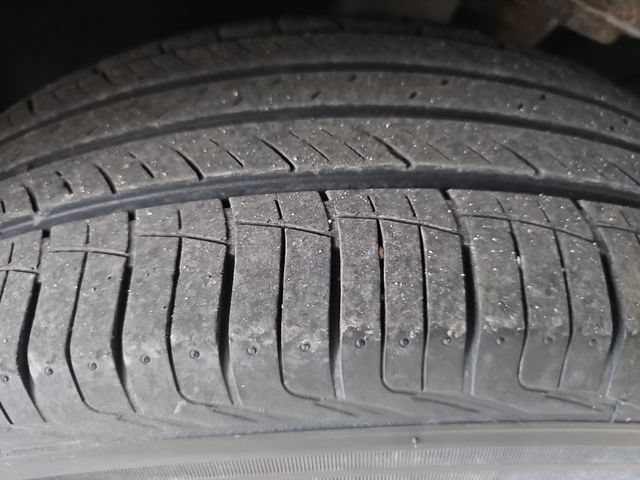 Used 2021 Chevrolet Traverse LT w/ LPO, Floor Liner Package AWD/4WD image 25