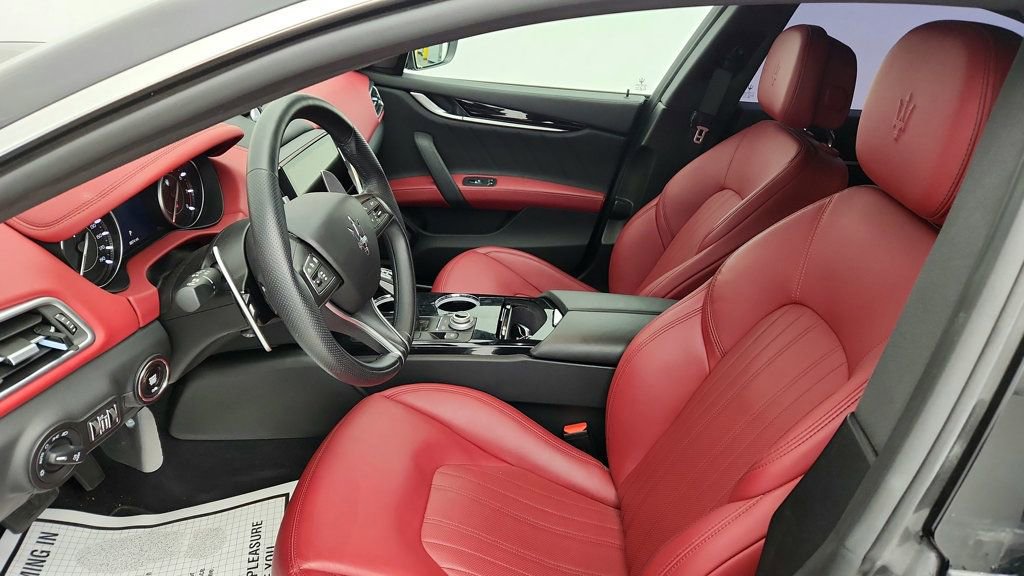 Used 2023 Maserati Ghibli Modena image 20