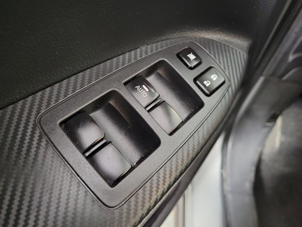 Used 2023 Mitsubishi Eclipse Cross LE image 15